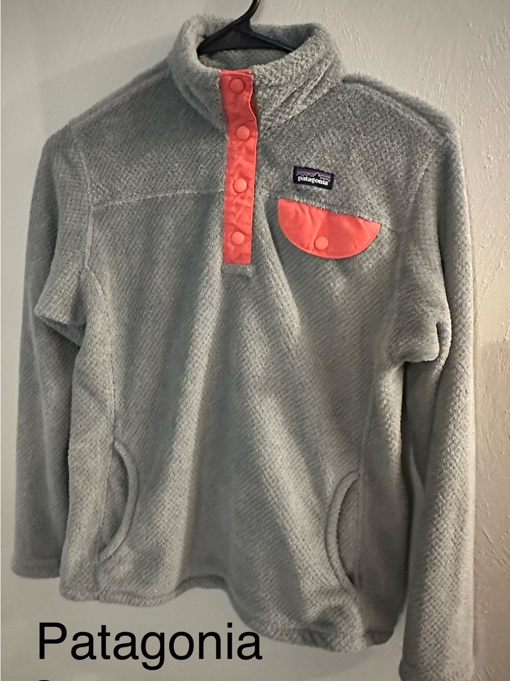 Patagonia Kids Light Gray Fleece Pullover with Coral Snap Accents